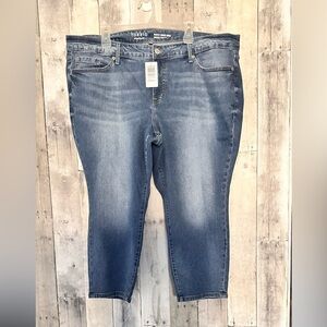 BNWT Torrid Perfect Skinny Ankle Vintage Stretch